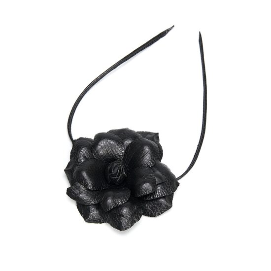 Accesoriu floare TRANDAFIR NEGRU din piele 